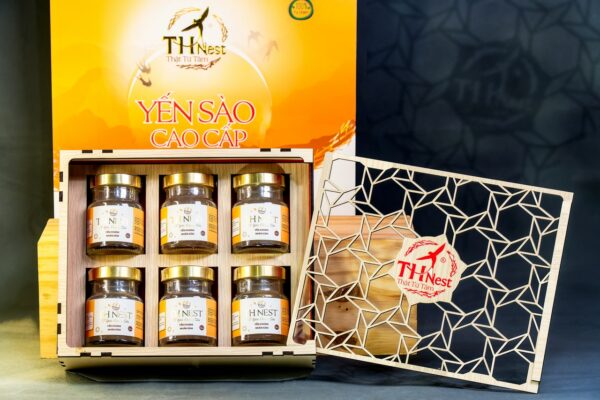 Yến chưng nhân sâm hộp gỗ